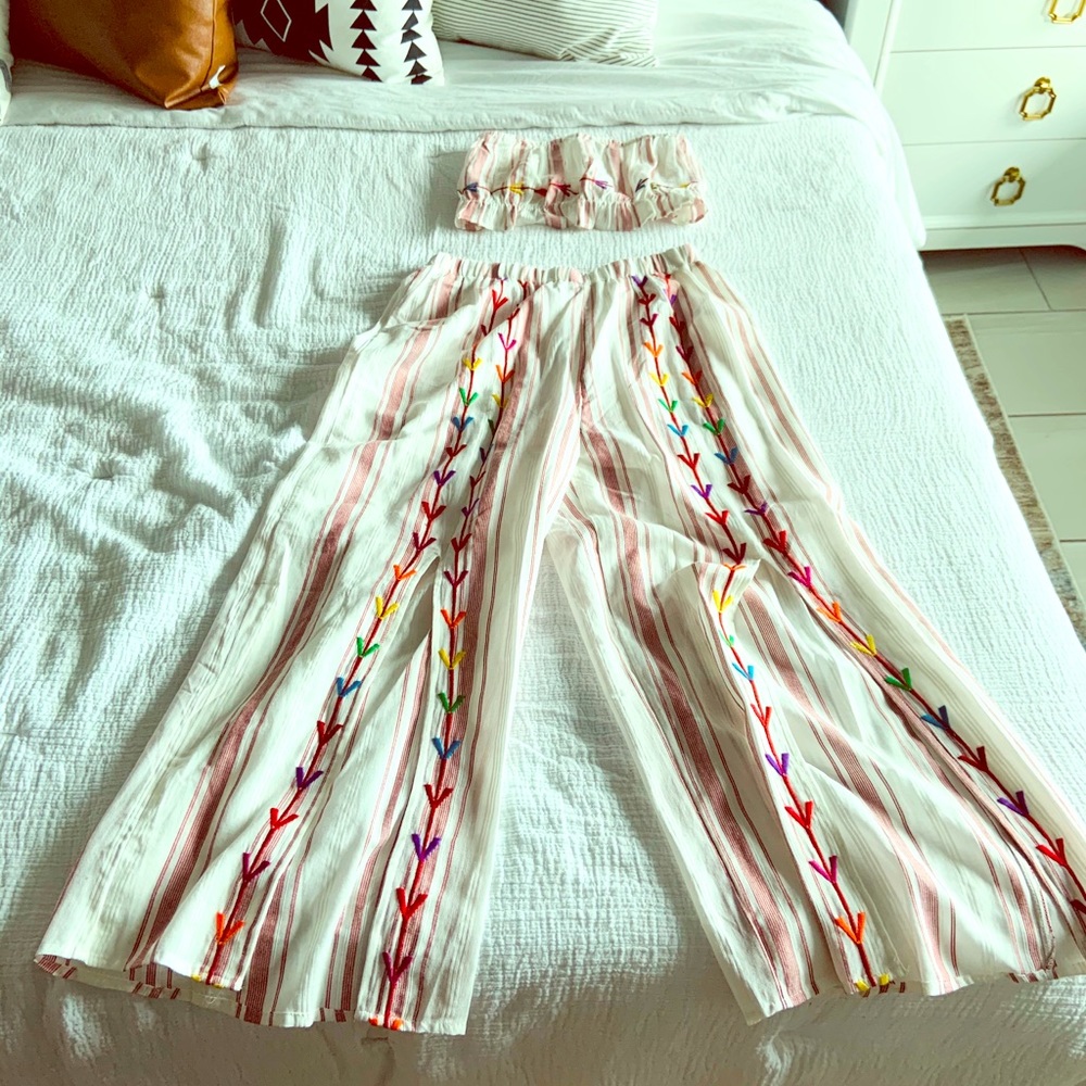 2 piece set. Bandeau top and wide leg pants, linen